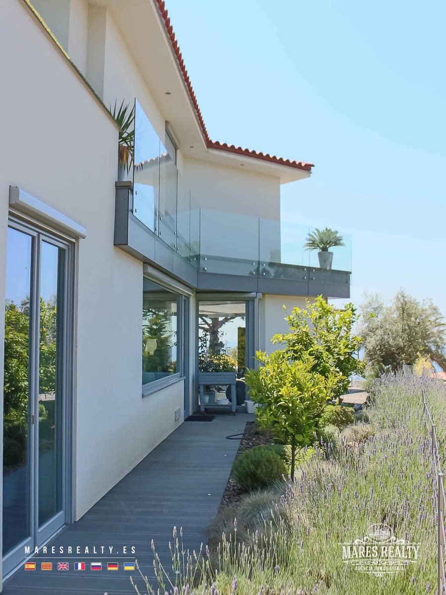 3 sovrum Villa till salu i Tossa de Mar med pool garage - 1 315 000 € (Ref: 7597342)