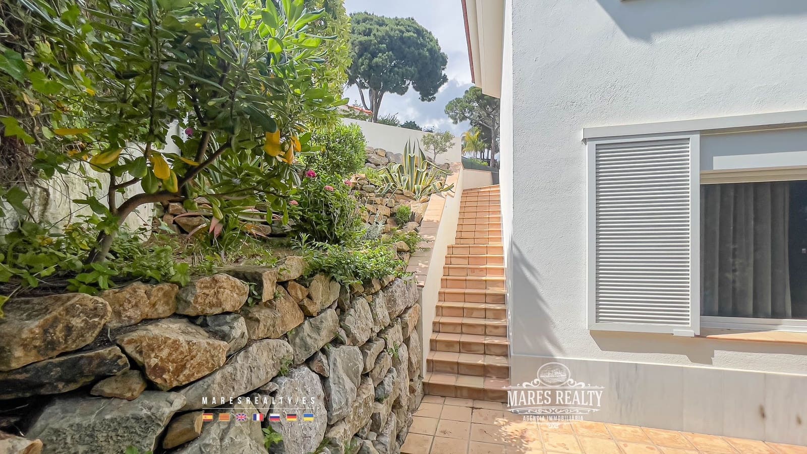 4 slaapkamer Villa te koop in Lloret de Mar met zwembad garage - € 2.950.000 (Ref: 7618313)