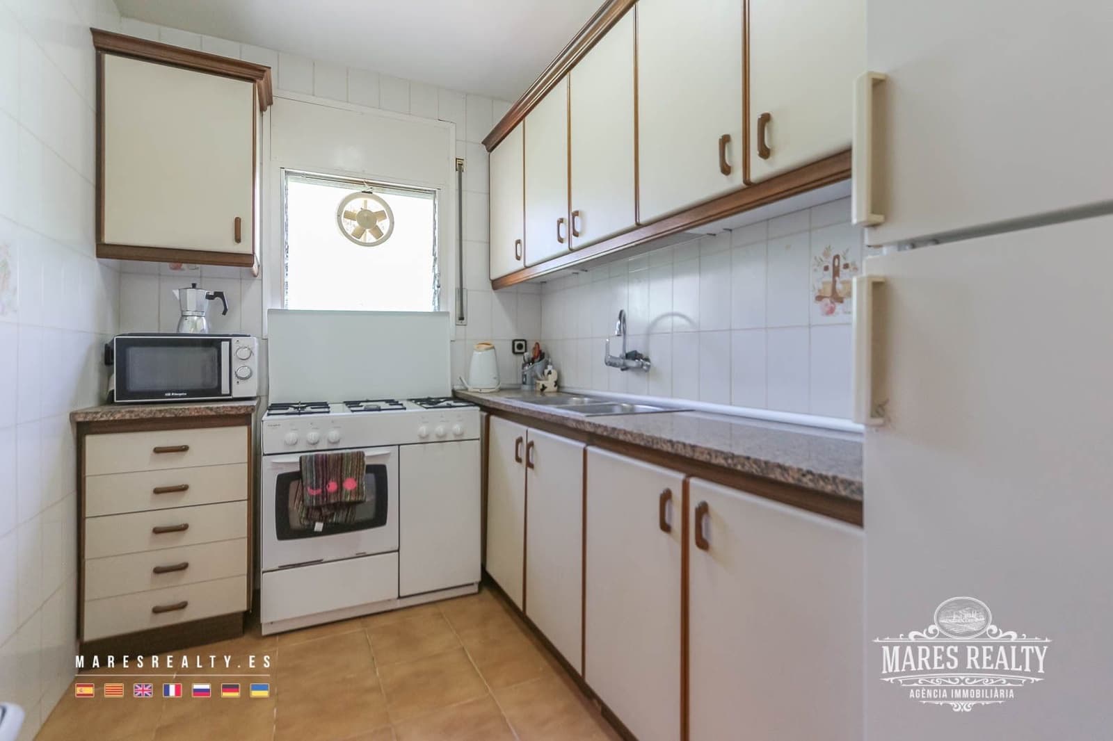 7 bedroom Villa for sale in Lloret de Mar with pool garage - € 490,000 (Ref: 7632090)