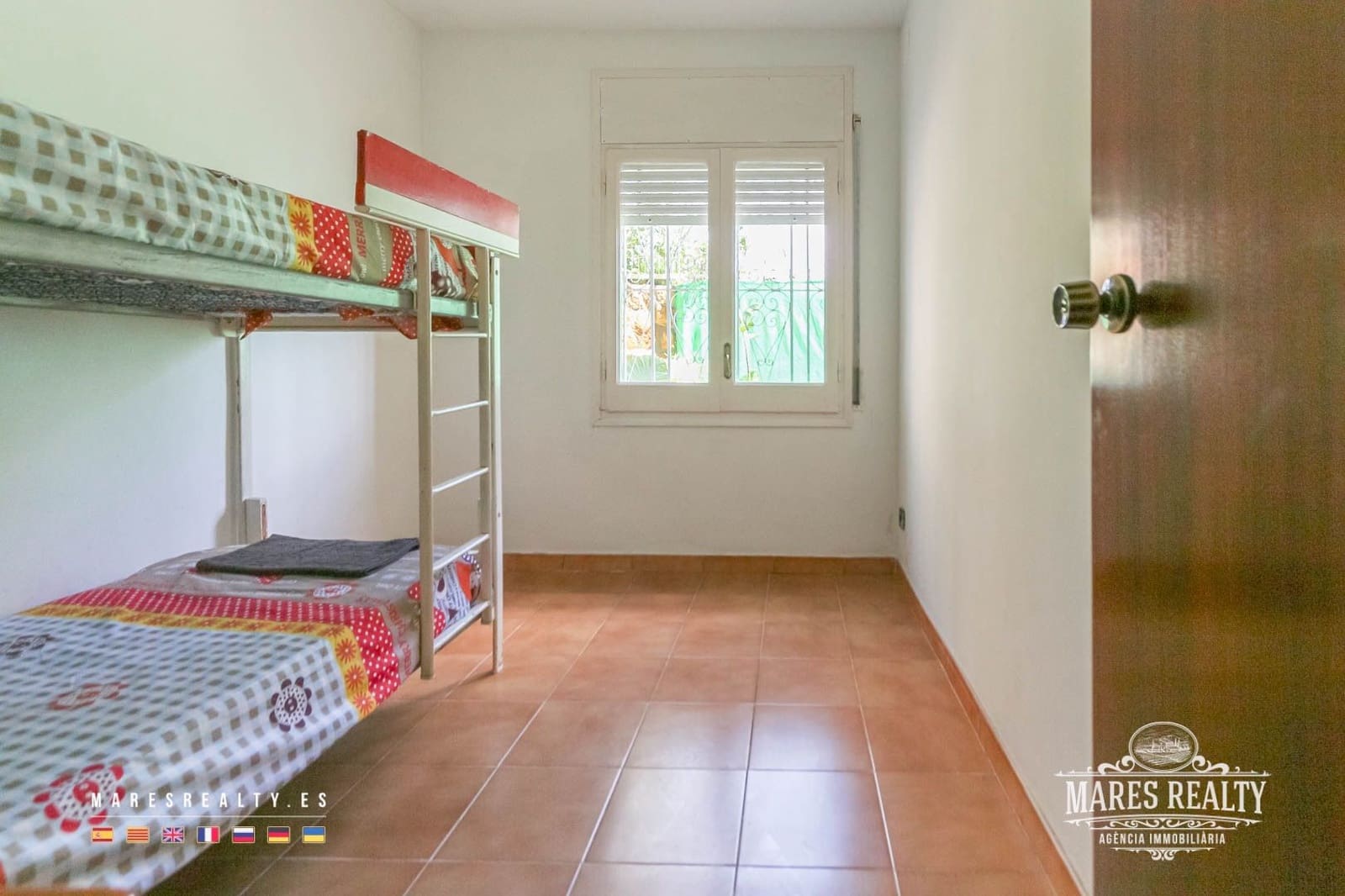 7 bedroom Villa for sale in Lloret de Mar with pool garage - € 490,000 (Ref: 7632090)