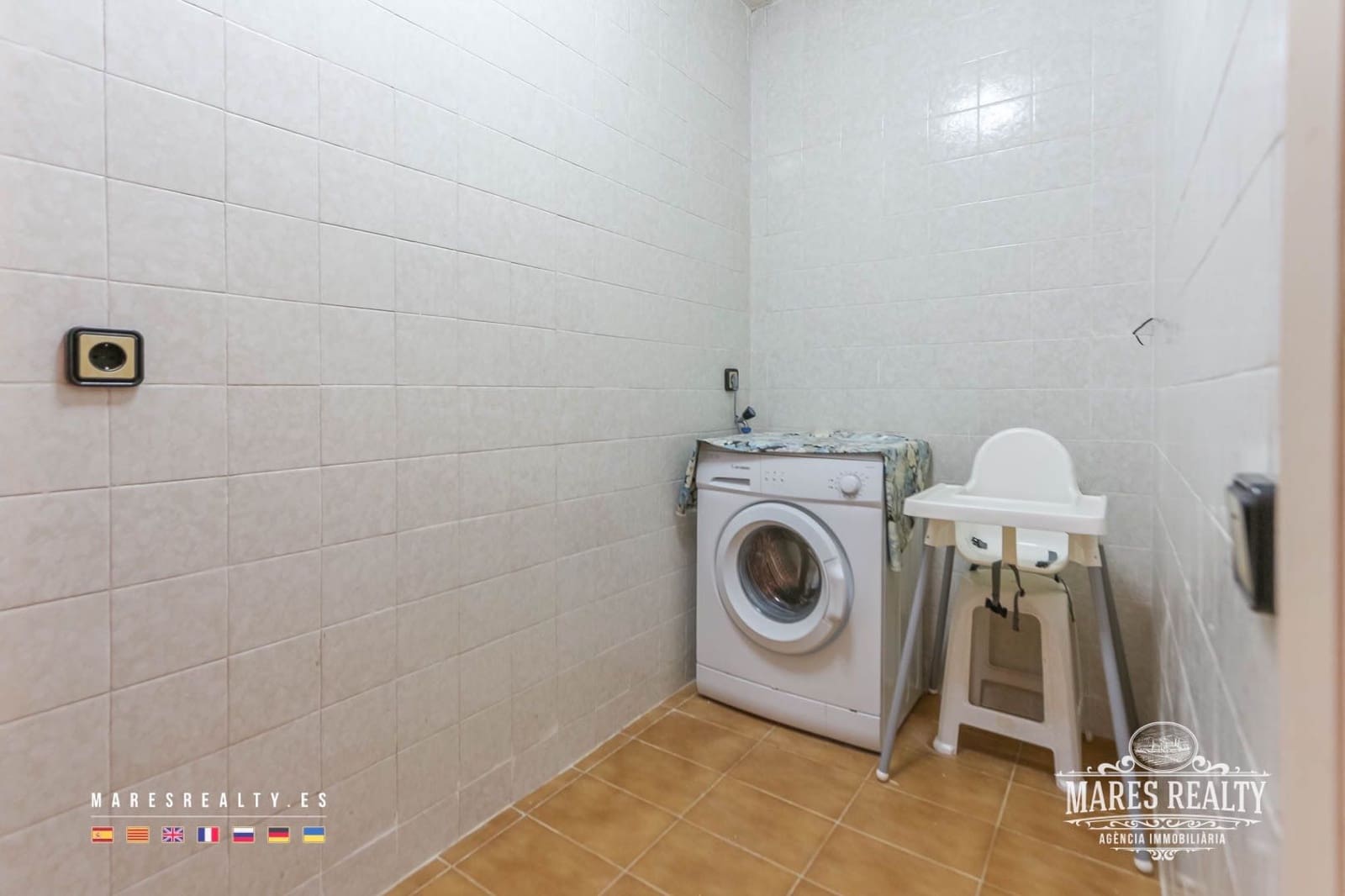 7 bedroom Villa for sale in Lloret de Mar with pool garage - € 490,000 (Ref: 7632090)