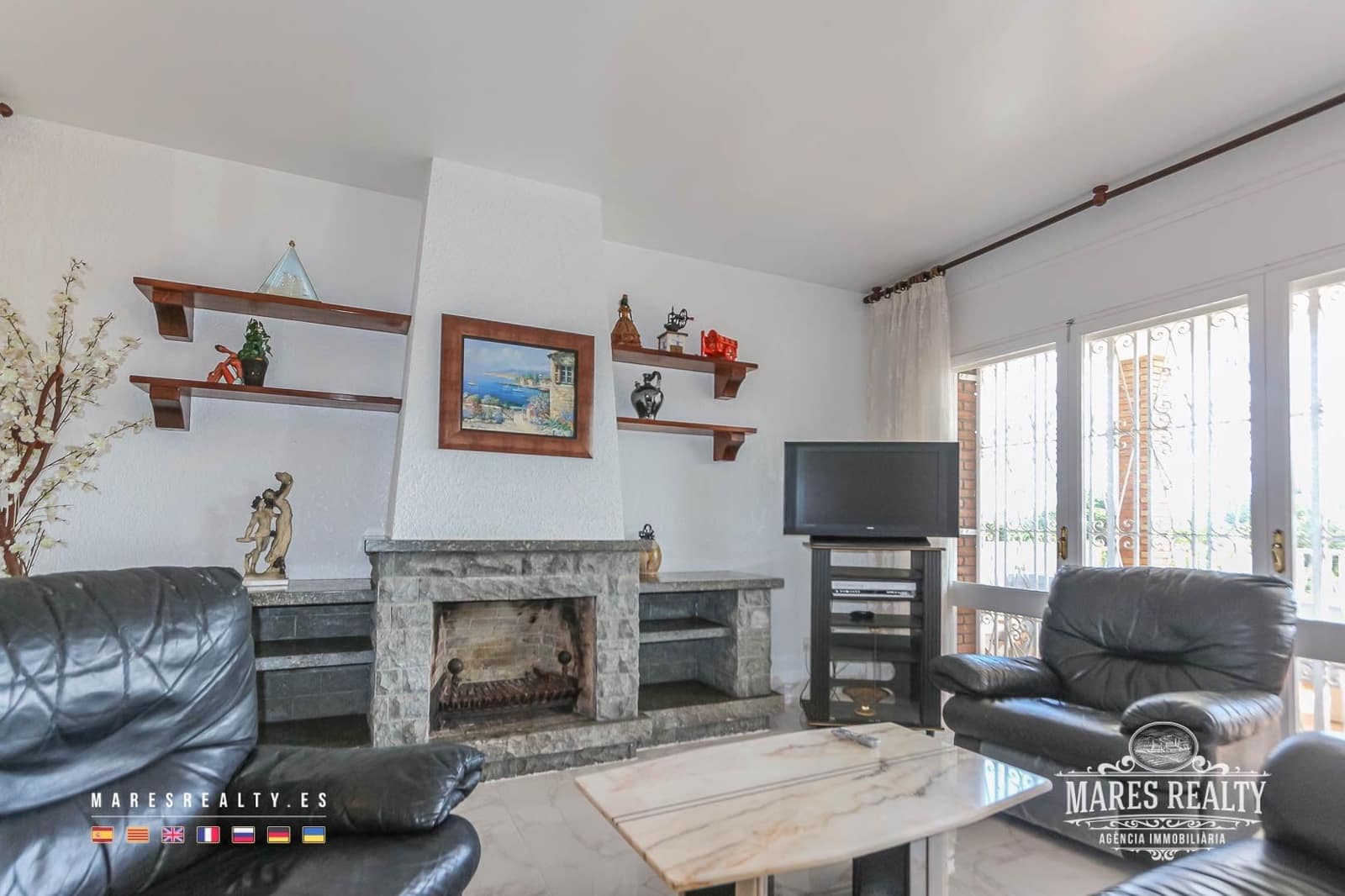 7 bedroom Villa for sale in Lloret de Mar with pool garage - € 490,000 (Ref: 7632090)