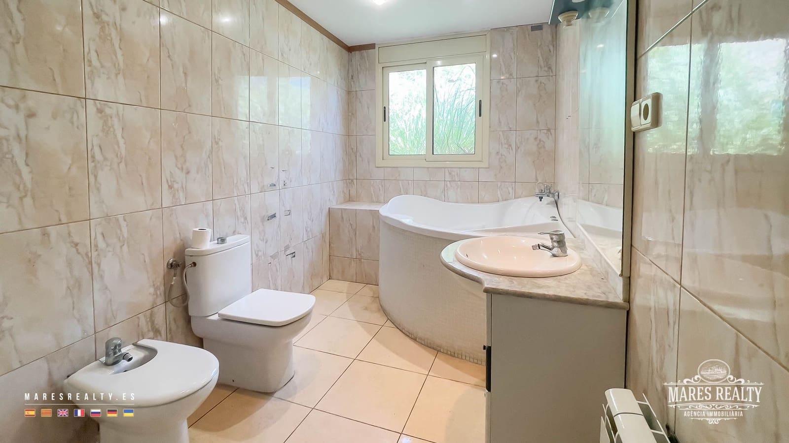 6 chambre Villa/Maison à vendre à Lloret de Mar avec garage - 400 000 € (Ref: 7638792)