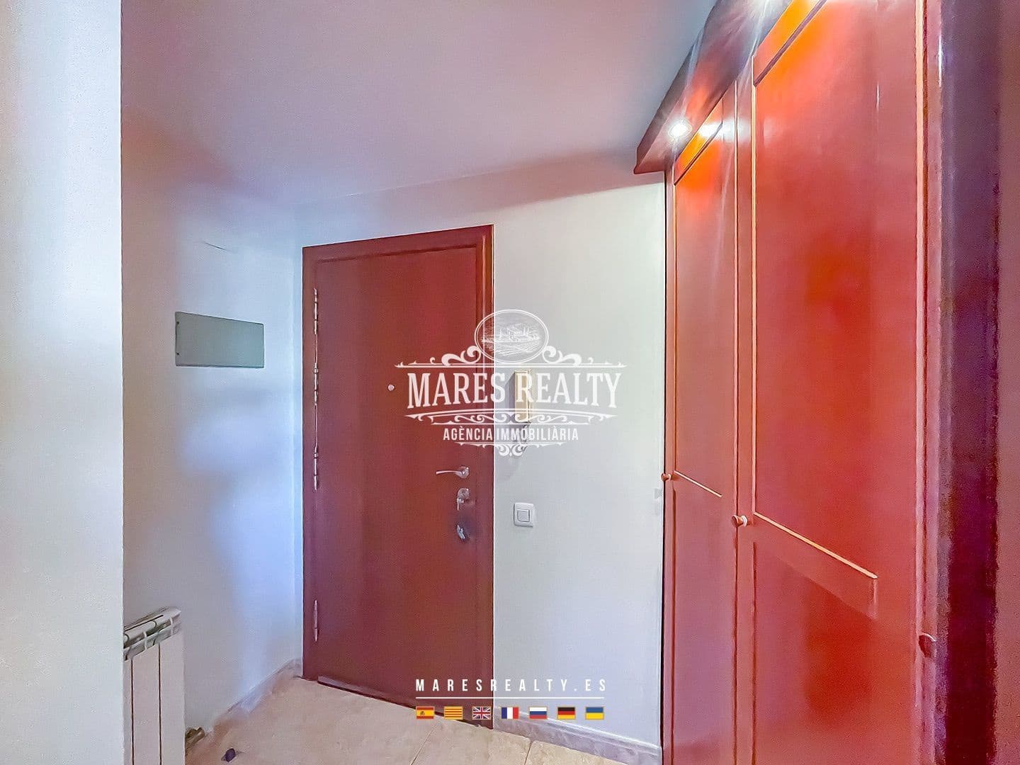 3 bedroom Flat for sale in Pineda de Mar with garage - € 260,000 (Ref: 7647090)