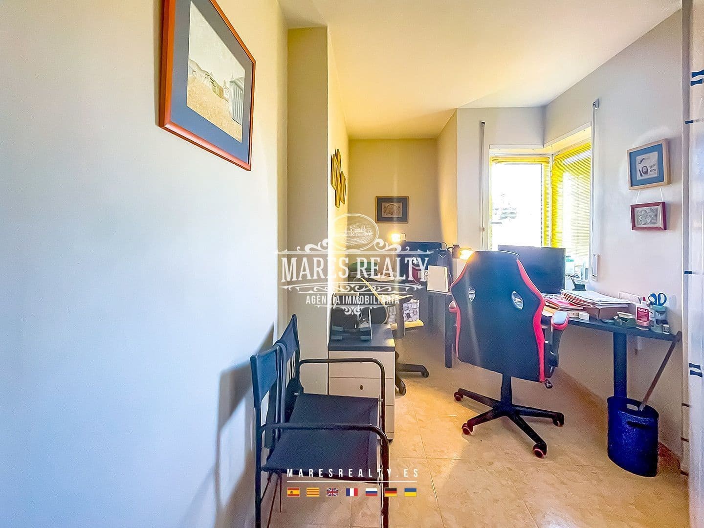 3 bedroom Flat for sale in Pineda de Mar with garage - € 260,000 (Ref: 7647090)