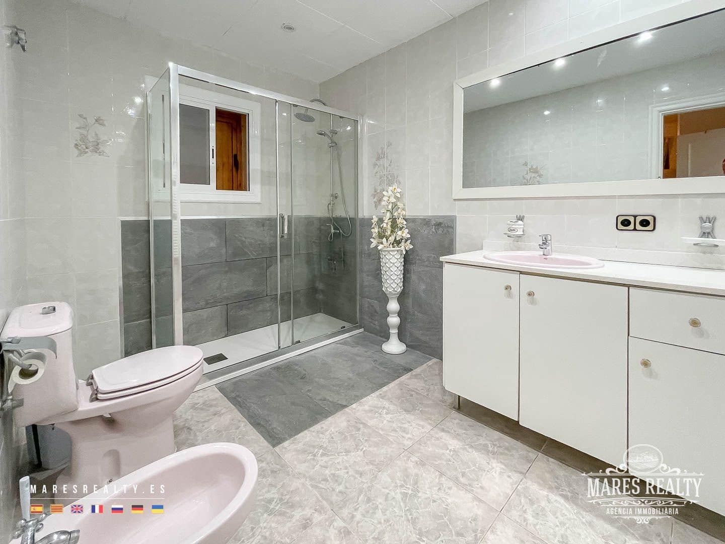 3 bedroom Villa for sale in Lloret de Mar with pool garage - € 636,000 (Ref: 7650730)