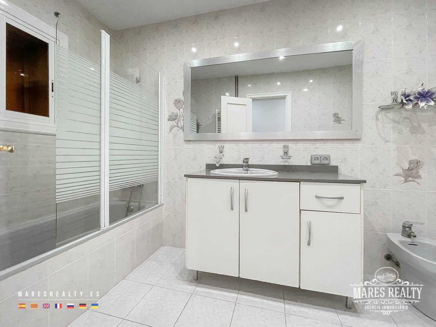 3 bedroom Villa for sale in Lloret de Mar with pool garage - € 636,000 (Ref: 7650730)