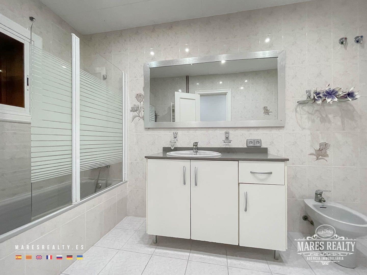 3 bedroom Villa for sale in Lloret de Mar with pool garage - € 636,000 (Ref: 7650730)