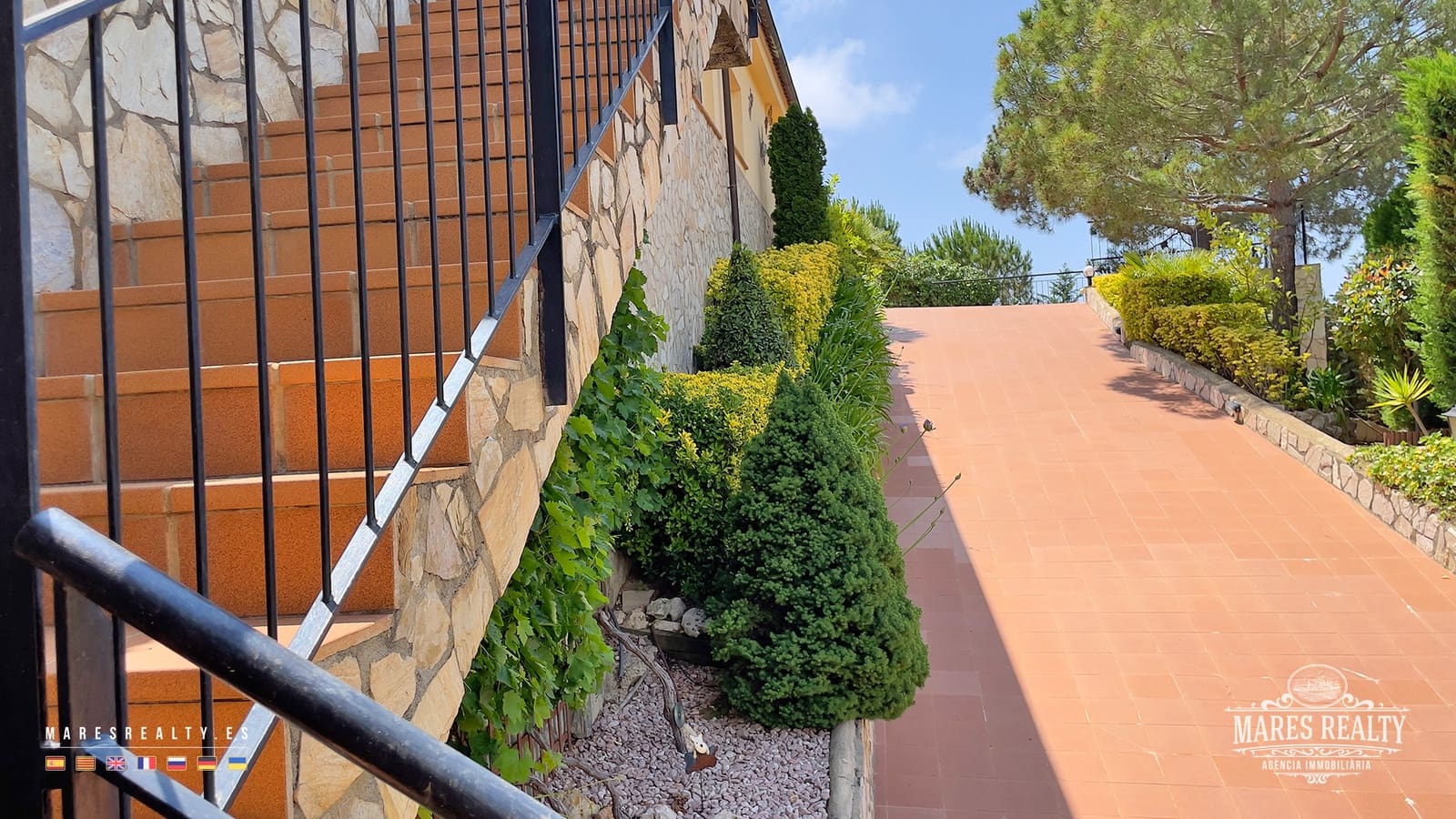 3 soveværelse Villa til salg i Lloret de Mar med swimmingpool garage - € 527.000 (Ref: 7658264)