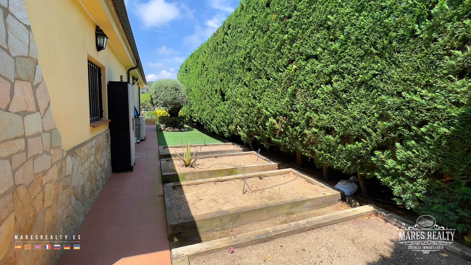 3 soveværelse Villa til salg i Lloret de Mar med swimmingpool garage - € 527.000 (Ref: 7658264)