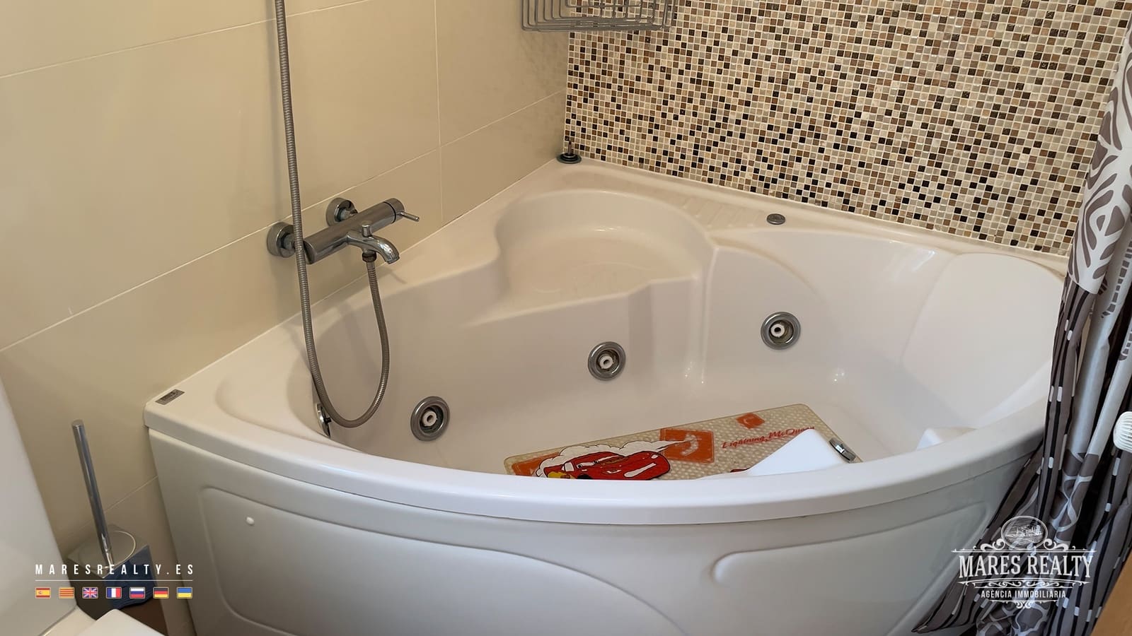 3 soveværelse Villa til salg i Lloret de Mar med swimmingpool garage - € 527.000 (Ref: 7658264)