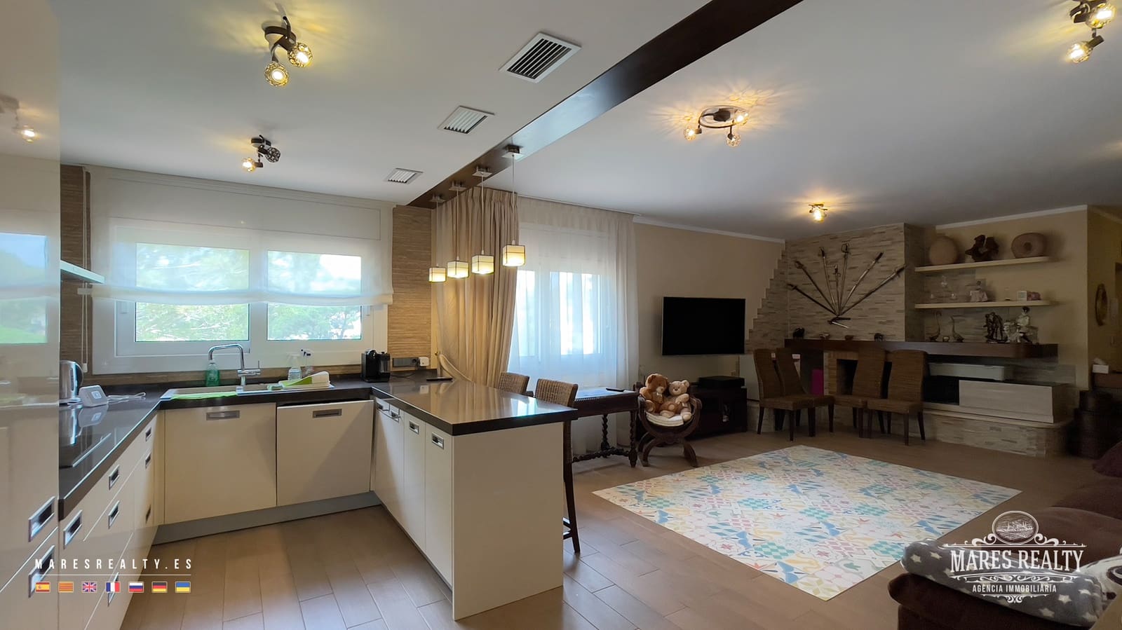 3 soveværelse Villa til salg i Lloret de Mar med swimmingpool garage - € 527.000 (Ref: 7658264)