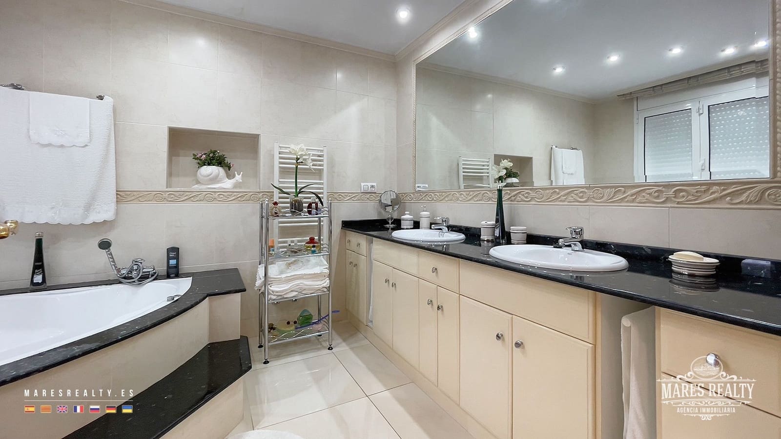 3 soveværelse Villa til salg i Lloret de Mar med swimmingpool garage - € 790.000 (Ref: 7666328)