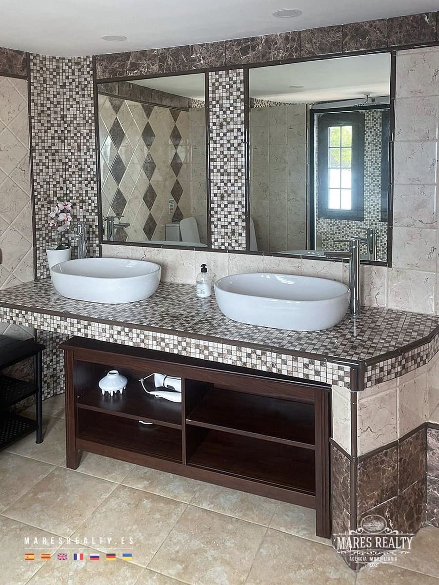 7 soveværelse Villa til salg i Lloret de Mar med swimmingpool garage - € 5.900.000 (Ref: 7680163)