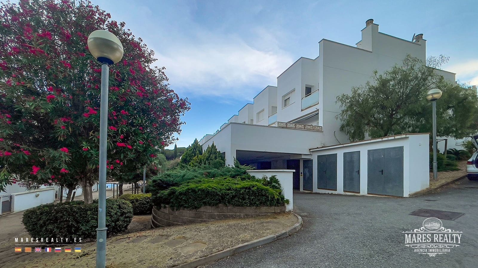 4 soveværelse Villa til salg i Lloret de Mar med swimmingpool garage - € 578.000 (Ref: 7739931)