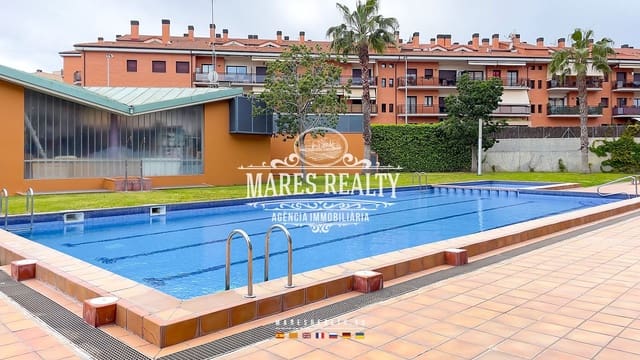3 chambre Appartement à vendre à Fenals, Lloret de Mar avec piscine - 350 000 € (Ref: 7747774)