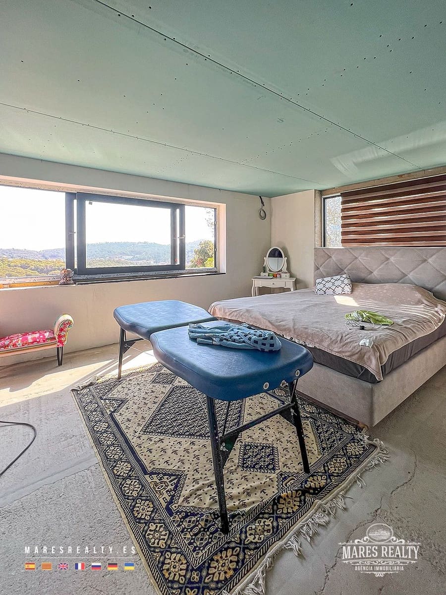 4 chambre Villa/Maison à vendre à Blanes avec garage - 790 000 € (Ref: 7757647)