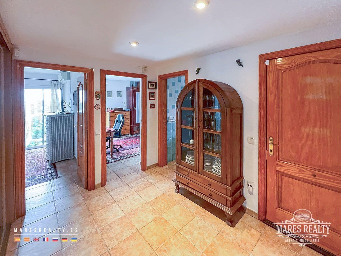 3 bedroom Villa for sale in Lloret de Mar with garage - € 570,000 (Ref: 7791742)