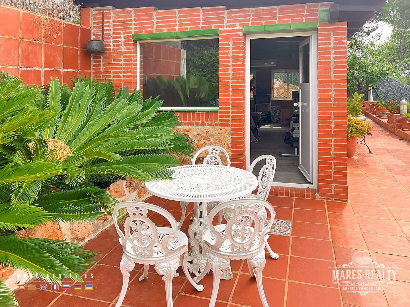 3 bedroom Villa for sale in Lloret de Mar with garage - € 570,000 (Ref: 7791742)