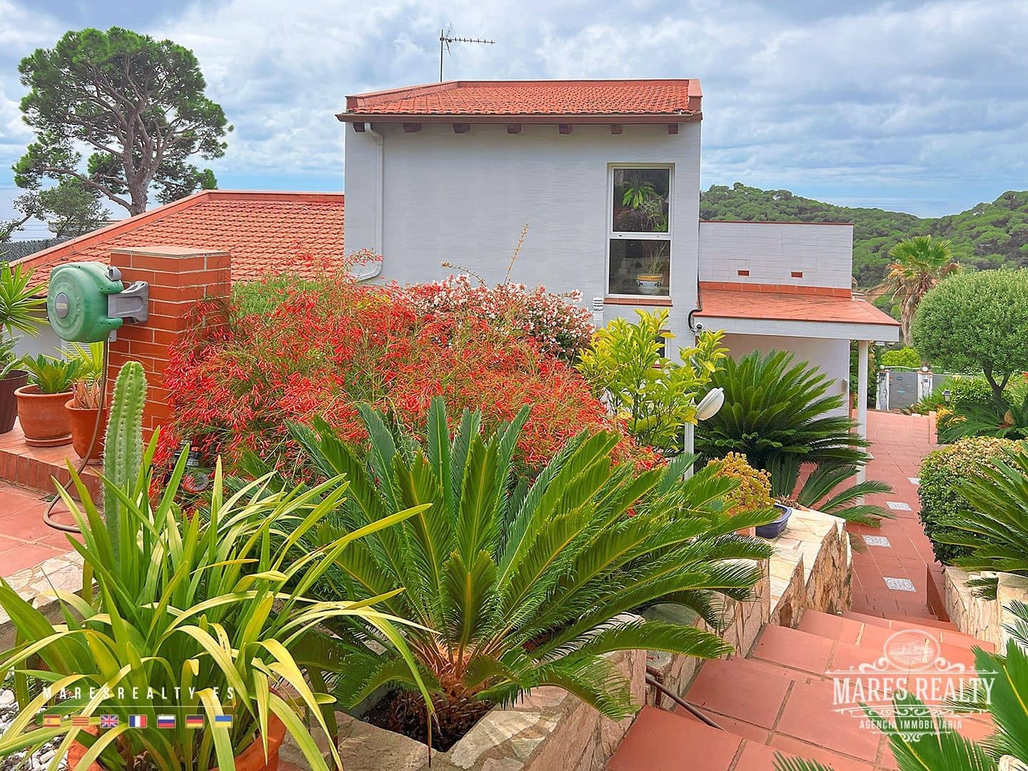 3 bedroom Villa for sale in Lloret de Mar with garage - € 570,000 (Ref: 7791742)