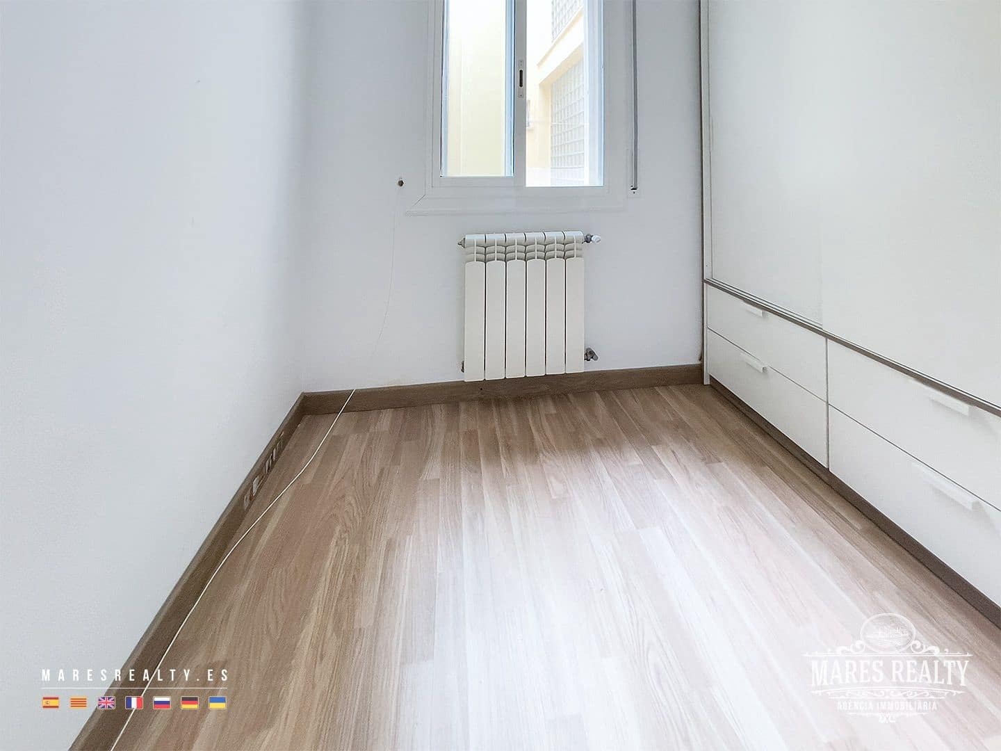 3 bedroom Flat for sale in Lloret de Mar with pool - € 198,000 (Ref: 7800891)