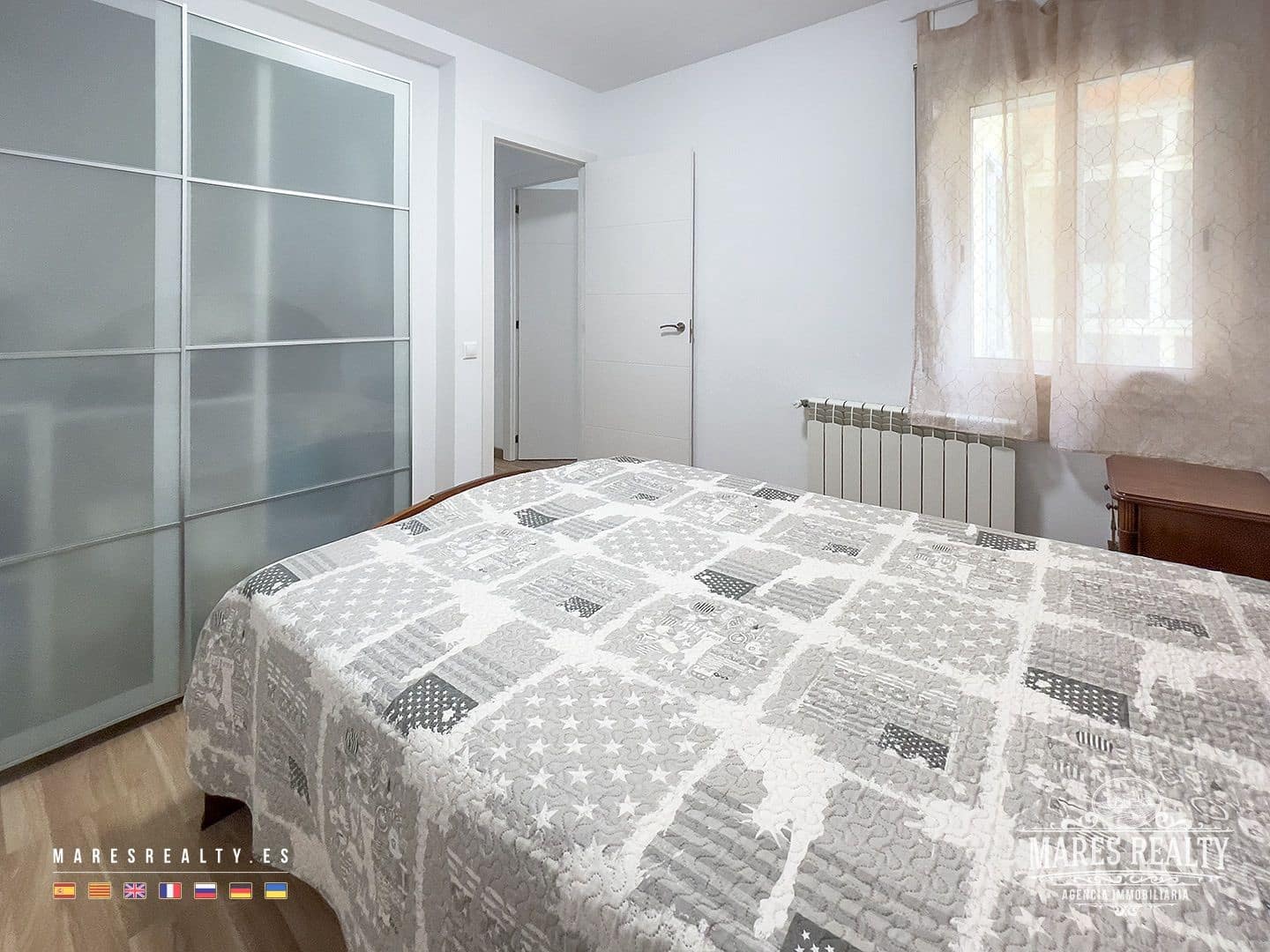 3 bedroom Flat for sale in Lloret de Mar with pool - € 198,000 (Ref: 7800891)