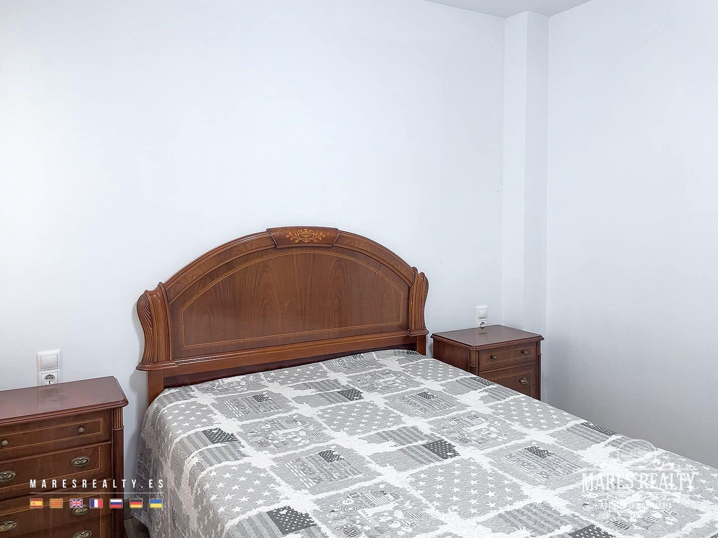 3 bedroom Flat for sale in Lloret de Mar with pool - € 198,000 (Ref: 7800891)