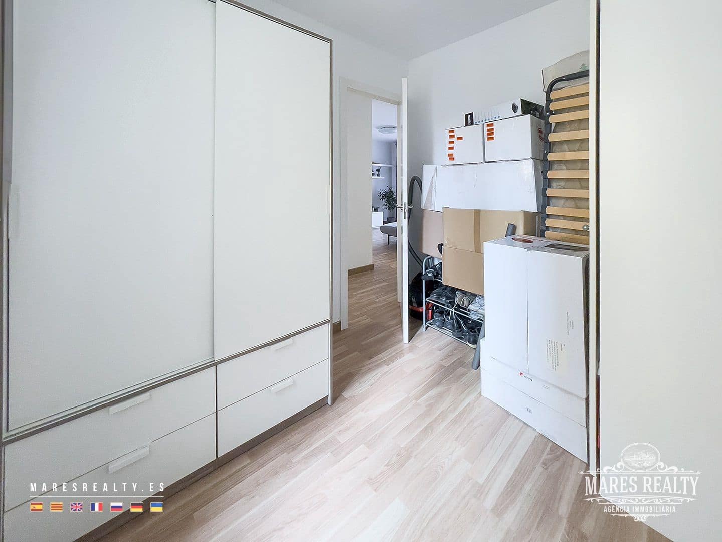 3 bedroom Flat for sale in Lloret de Mar with pool - € 198,000 (Ref: 7800891)