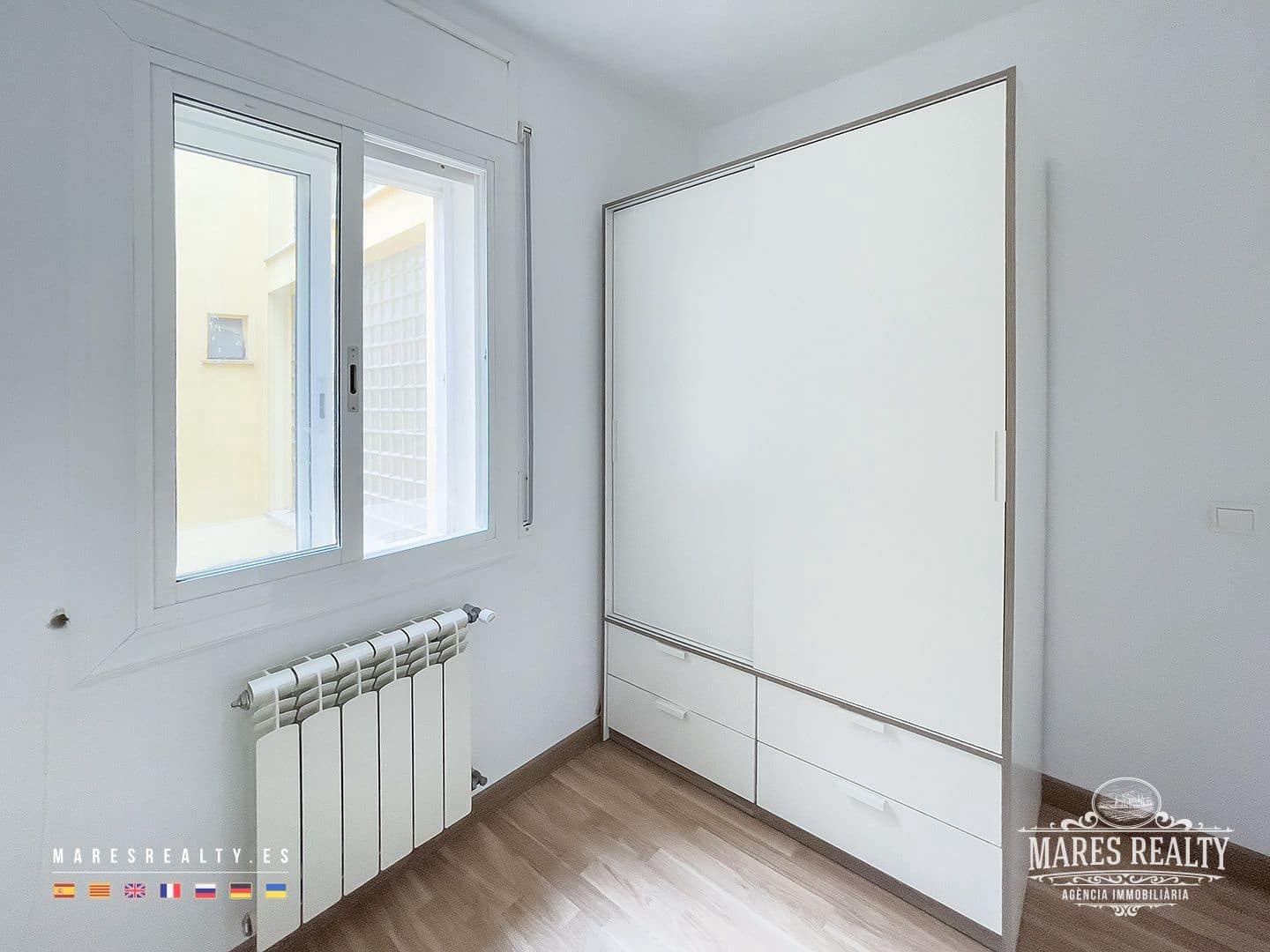 3 bedroom Flat for sale in Lloret de Mar with pool - € 198,000 (Ref: 7800891)