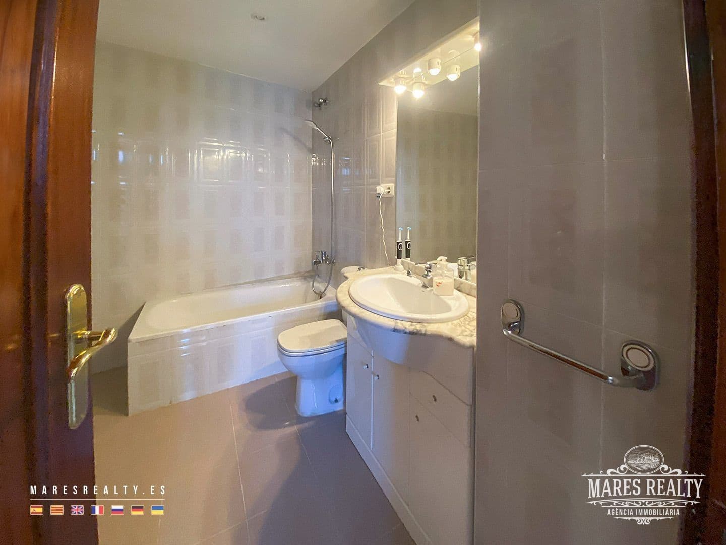 6 soveværelse Villa til salg i Argentona med garage - € 475.000 (Ref: 7830751)