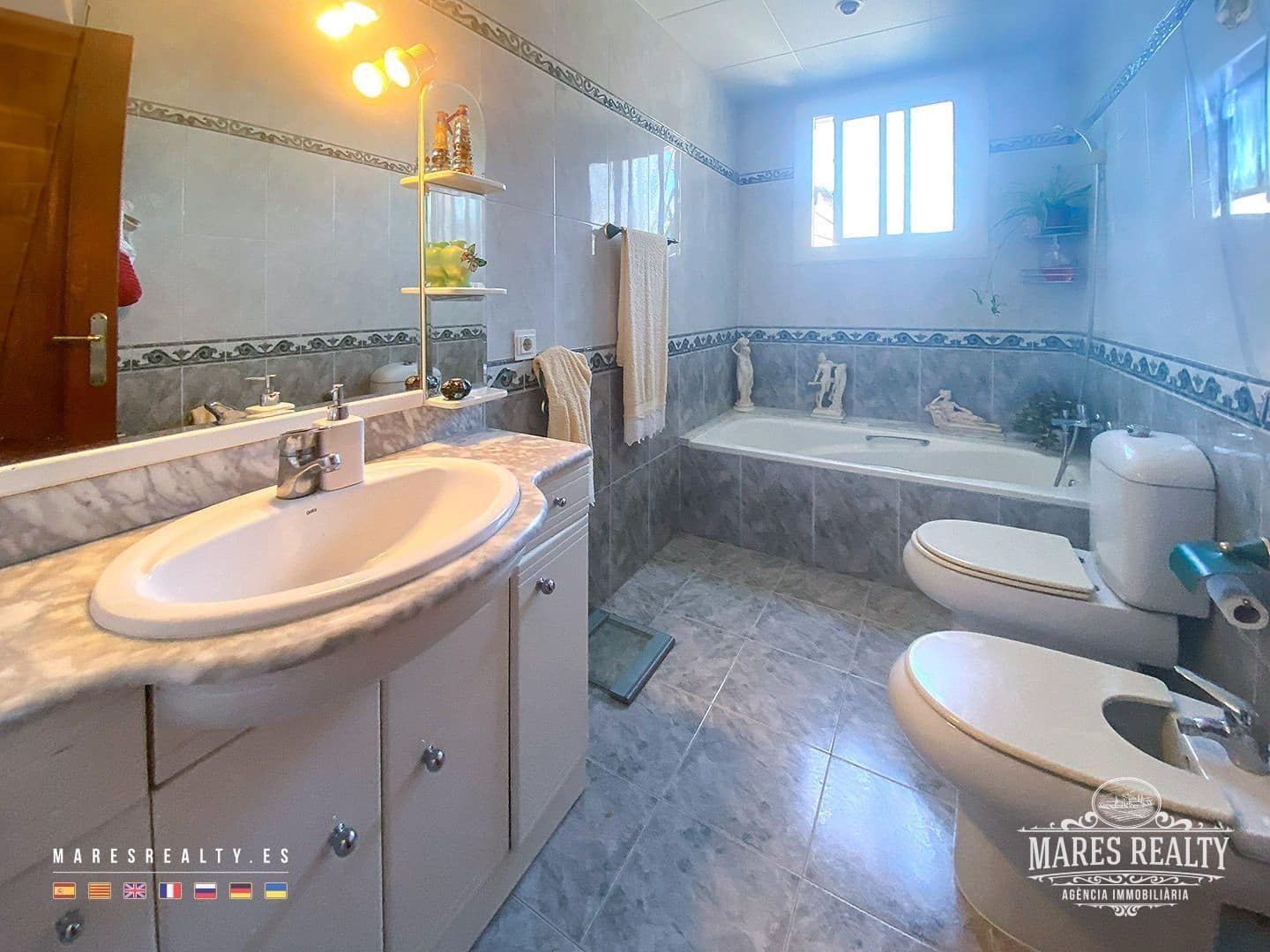 6 soveværelse Villa til salg i Argentona med garage - € 475.000 (Ref: 7830751)