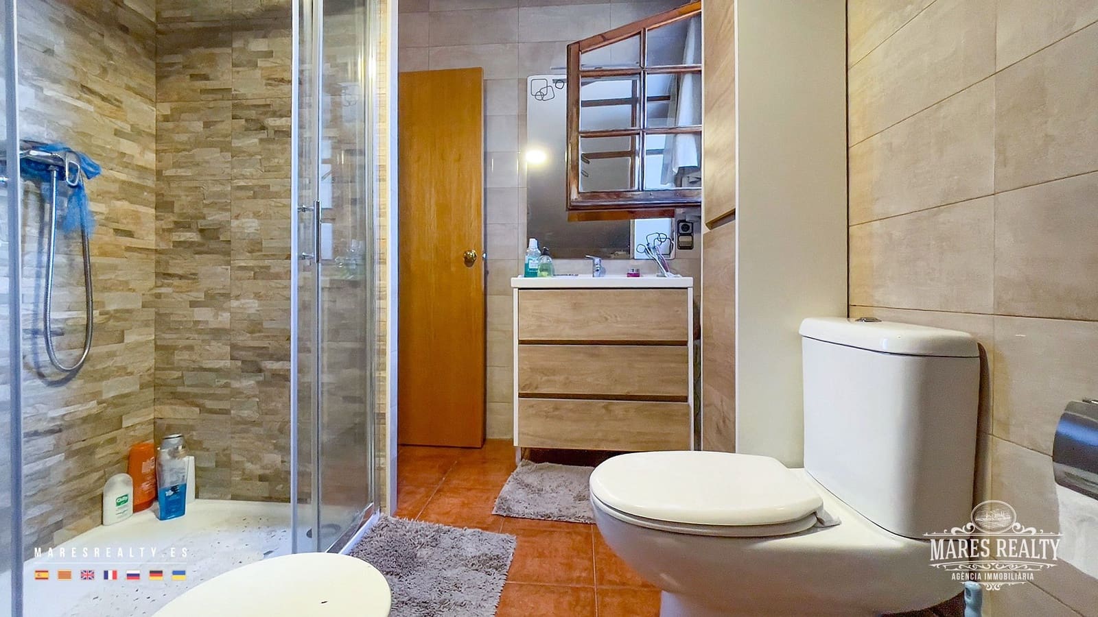 4 bedroom Villa for sale in Lloret de Mar with pool garage - € 290,000 (Ref: 7850216)