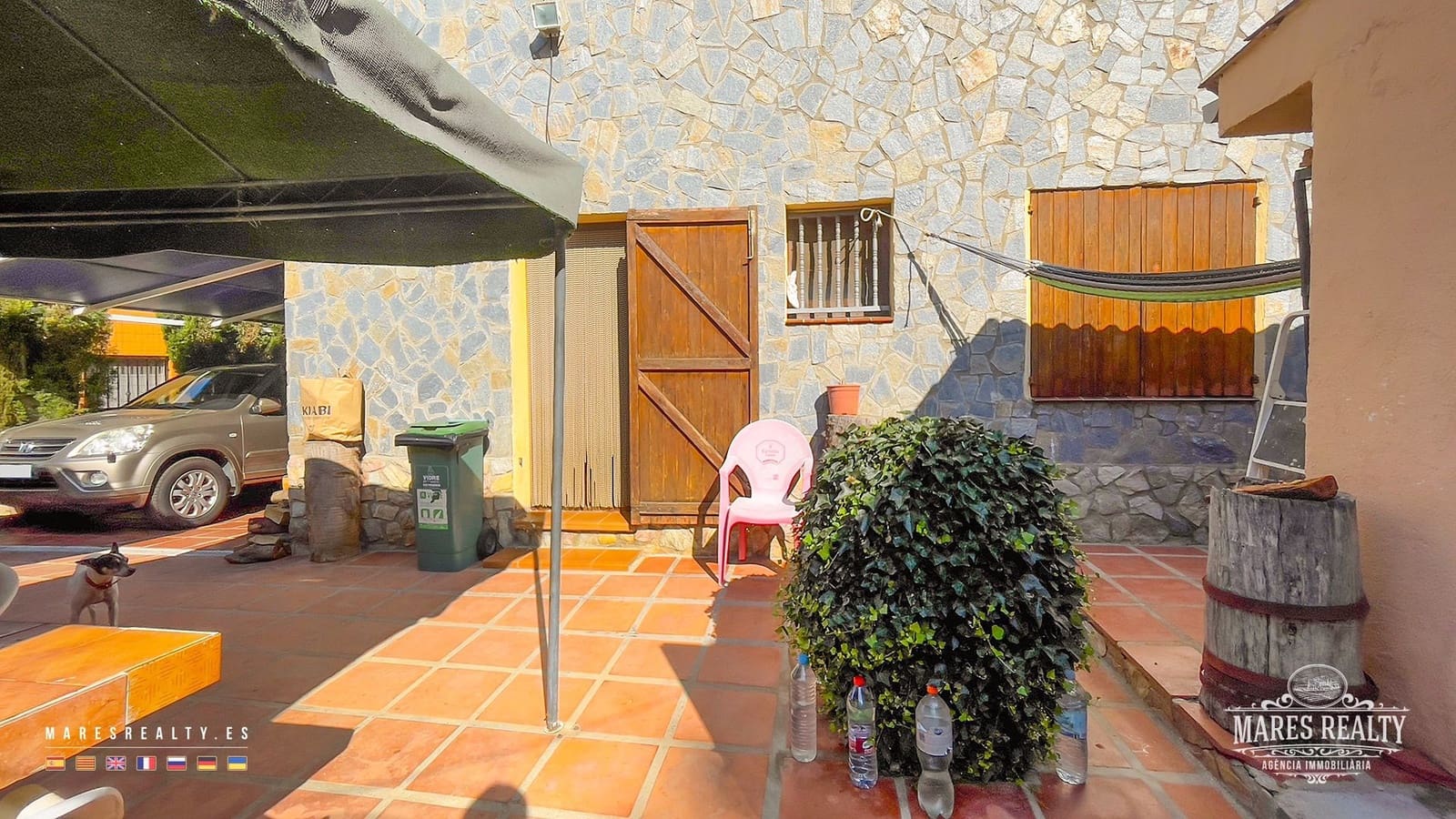 4 bedroom Villa for sale in Lloret de Mar with pool garage - € 290,000 (Ref: 7850216)