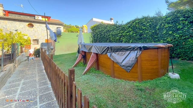 4 bedroom Villa for sale in Lloret de Mar with pool garage - € 290,000 (Ref: 7850216)