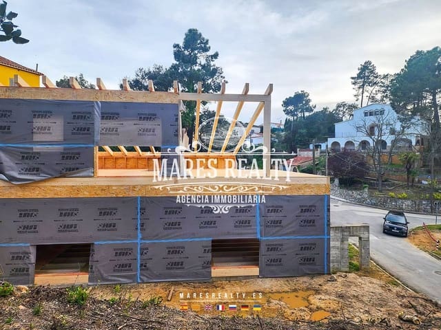 3 soverom Villa til salgs i Lloret de Mar med garasje - € 299 500 (Ref: 7860660)