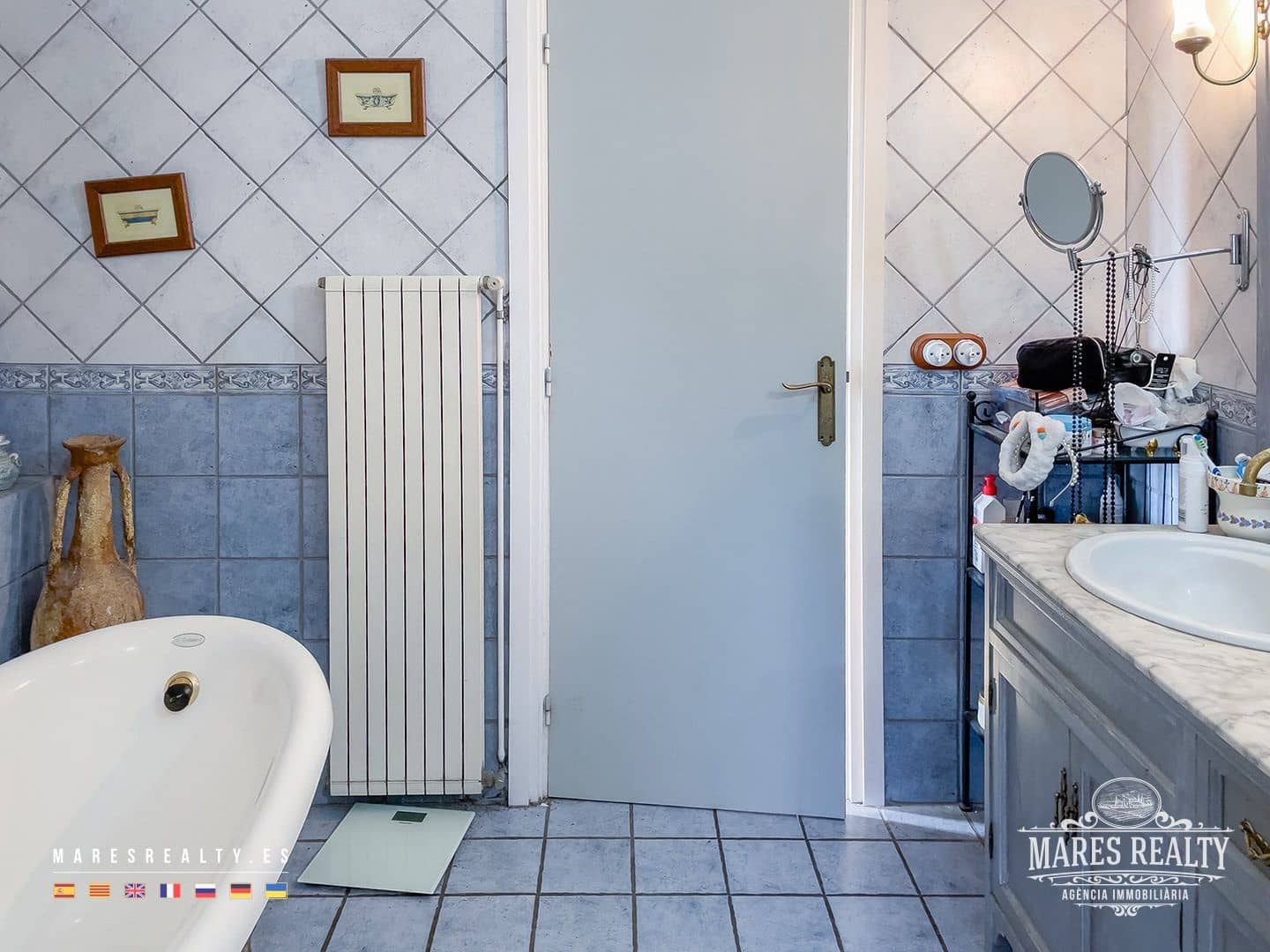 7 bedroom Villa for sale in Lloret de Mar with pool garage - € 650,000 (Ref: 7899350)