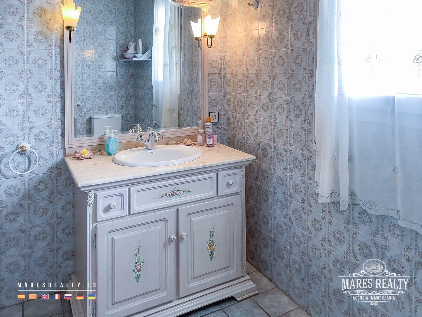 7 bedroom Villa for sale in Lloret de Mar with pool garage - € 650,000 (Ref: 7899350)