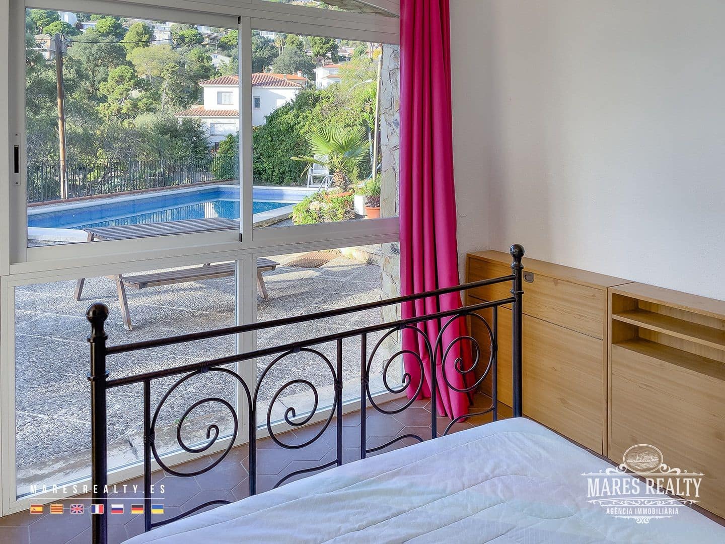 7 bedroom Villa for sale in Lloret de Mar with pool garage - € 650,000 (Ref: 7899350)