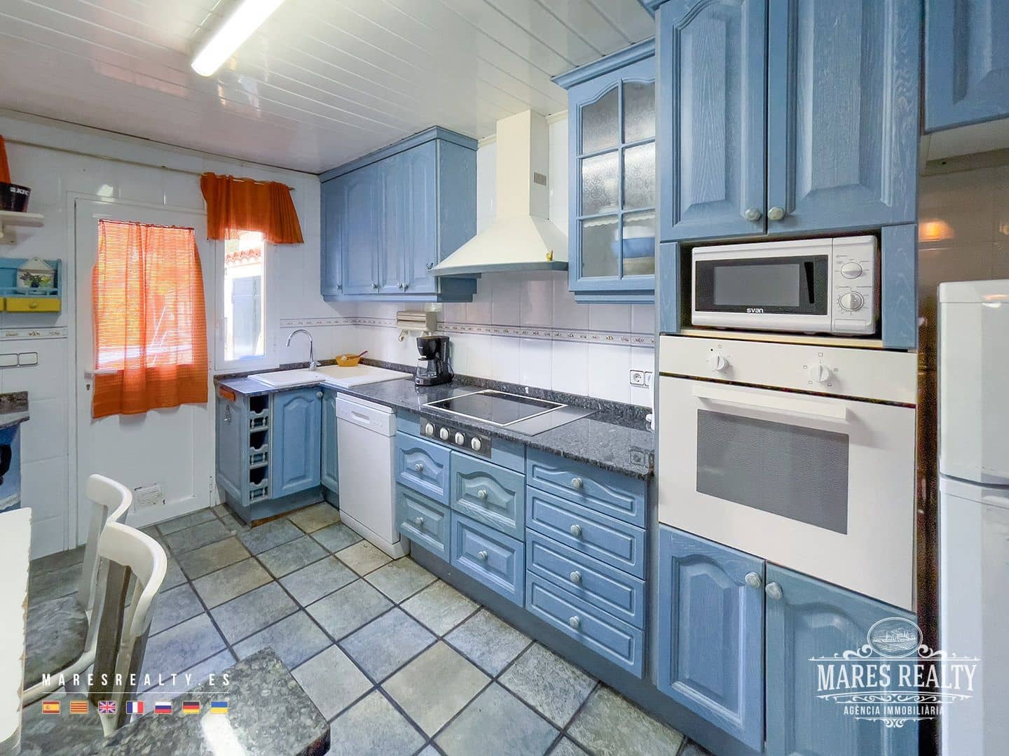 7 bedroom Villa for sale in Lloret de Mar with pool garage - € 650,000 (Ref: 7899350)