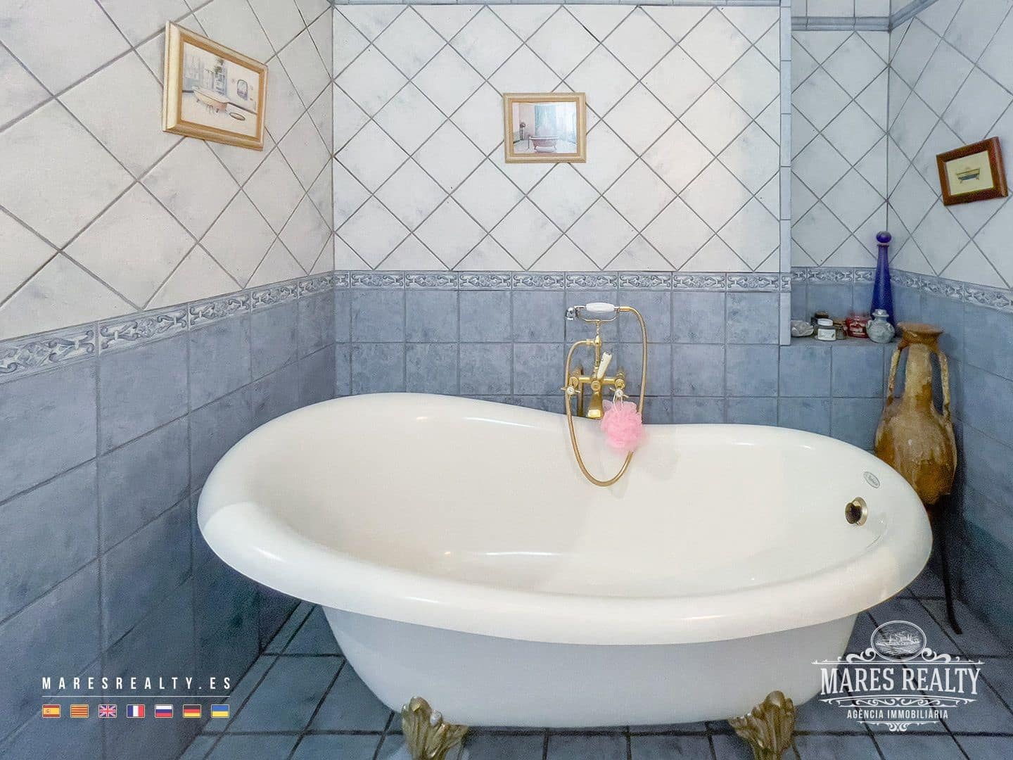 7 bedroom Villa for sale in Lloret de Mar with pool garage - € 650,000 (Ref: 7899350)