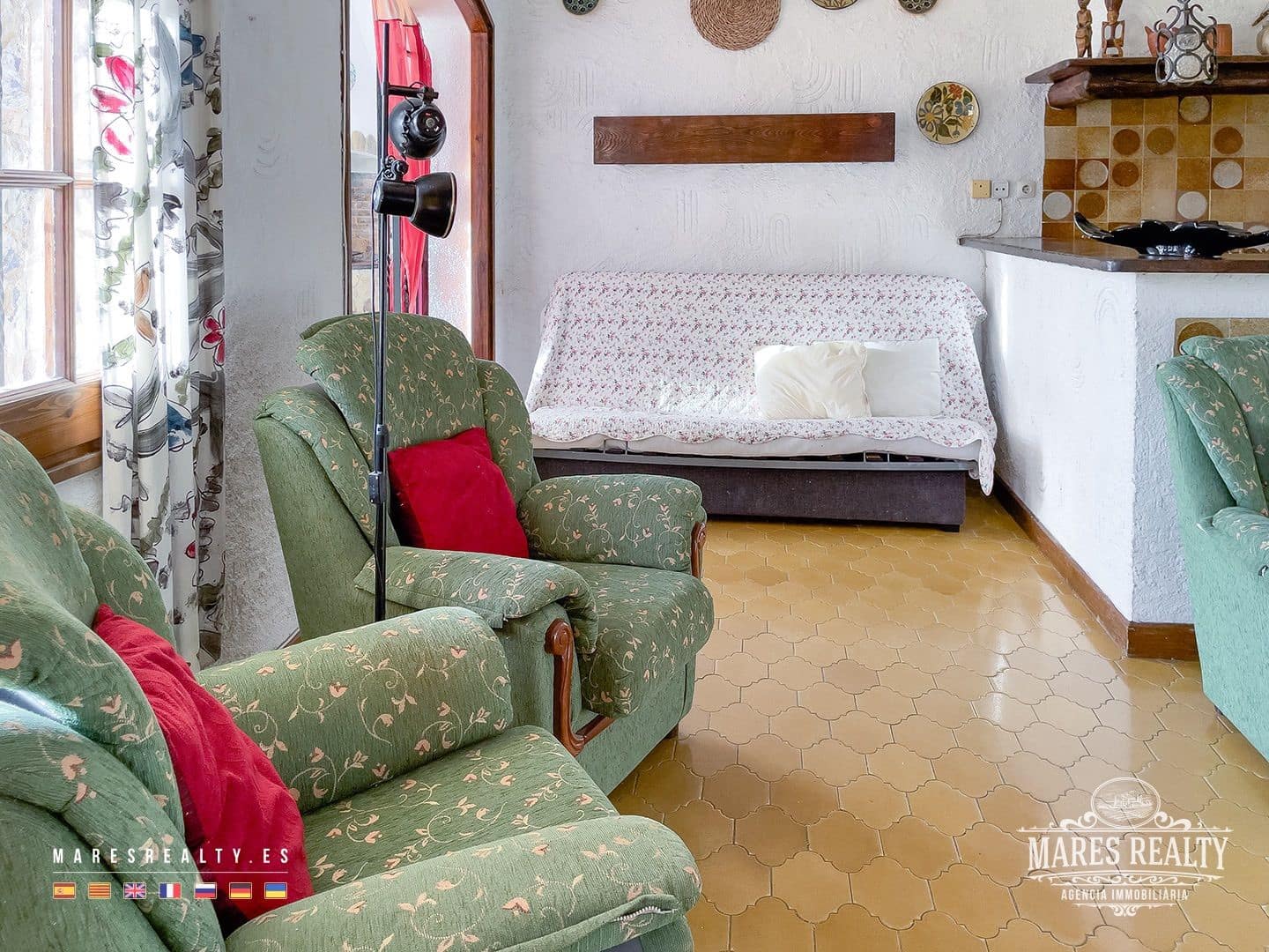 7 bedroom Villa for sale in Lloret de Mar with pool garage - € 650,000 (Ref: 7899350)