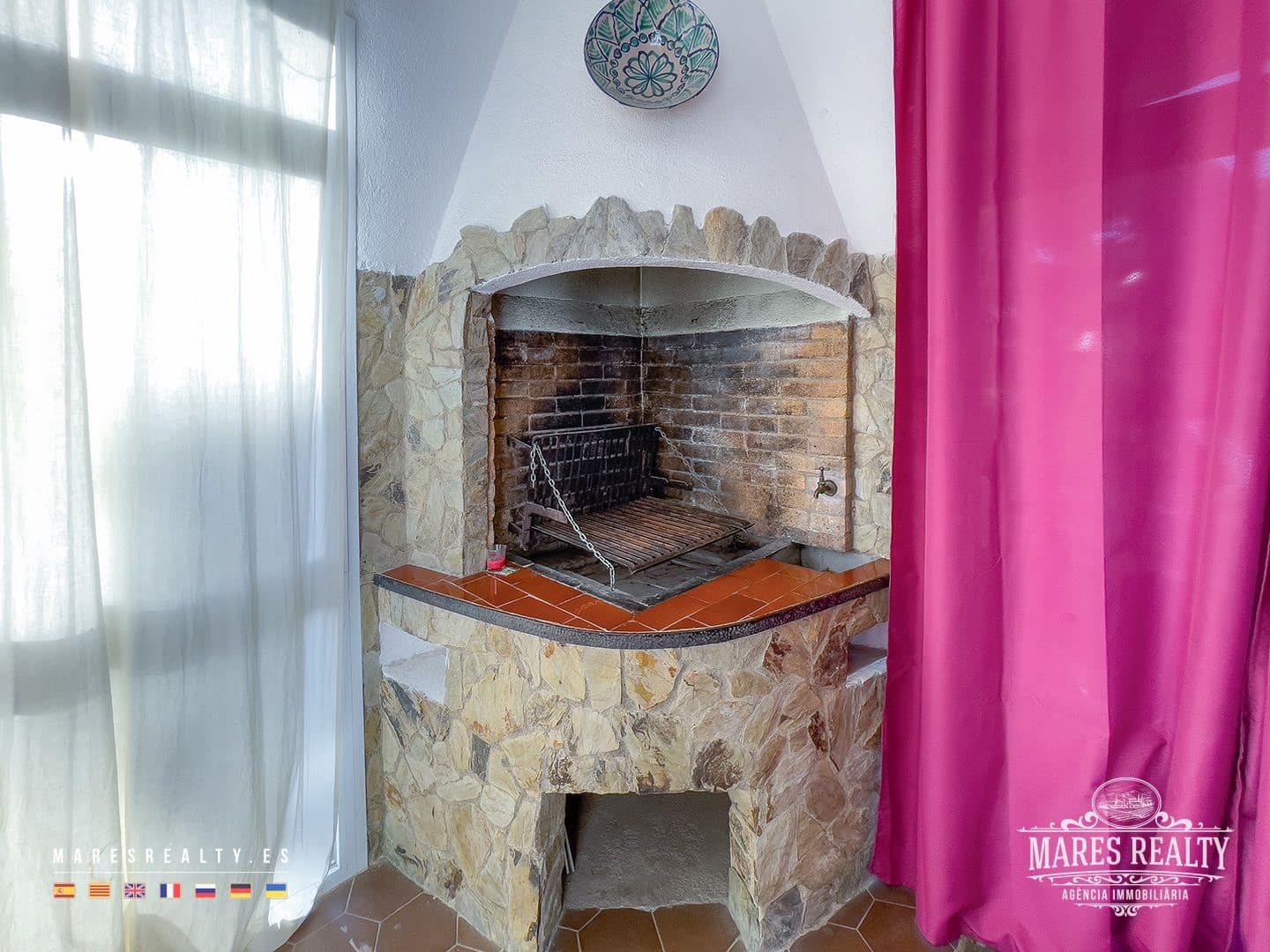 7 bedroom Villa for sale in Lloret de Mar with pool garage - € 650,000 (Ref: 7899350)