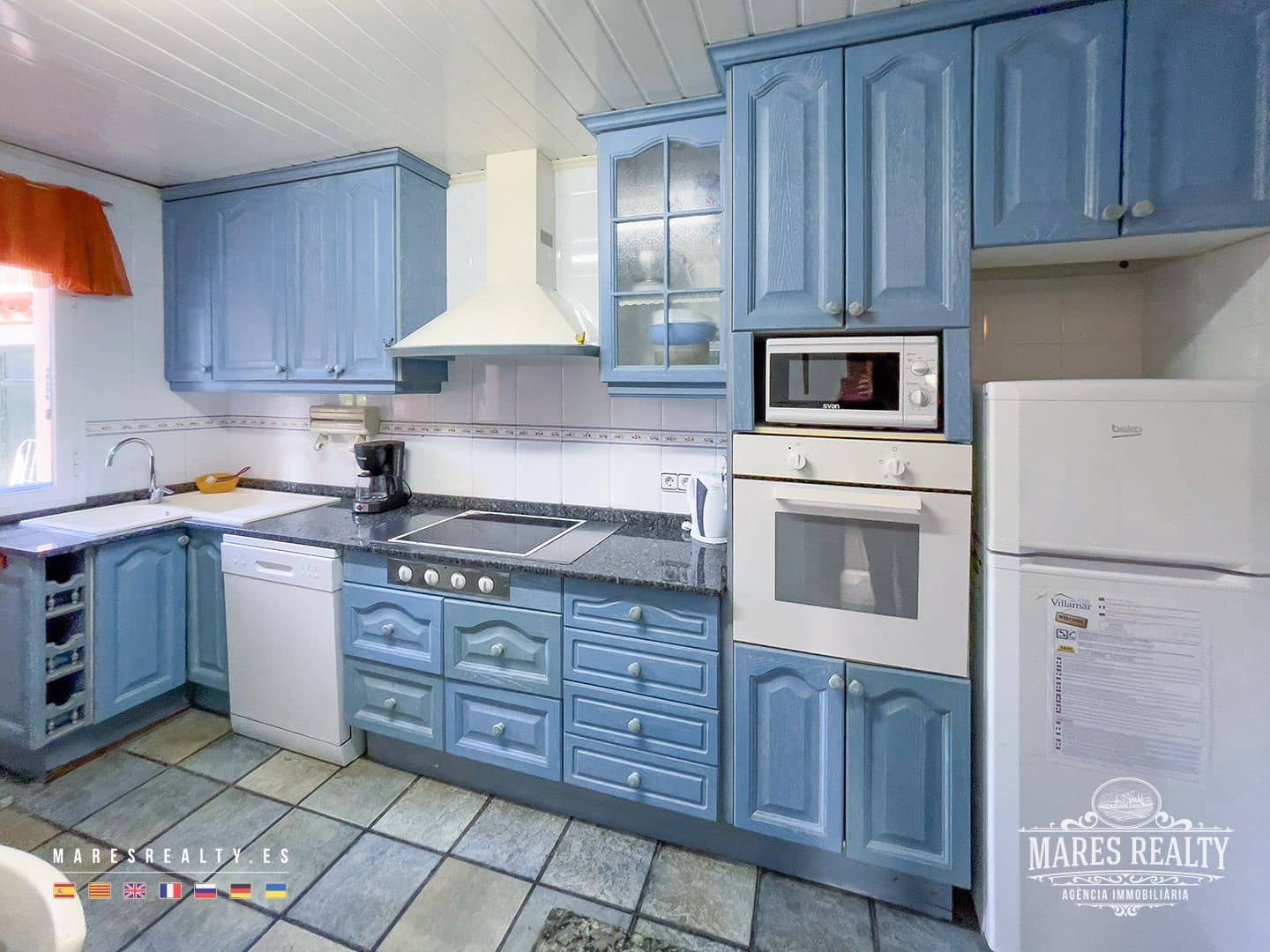 7 bedroom Villa for sale in Lloret de Mar with pool garage - € 650,000 (Ref: 7899350)