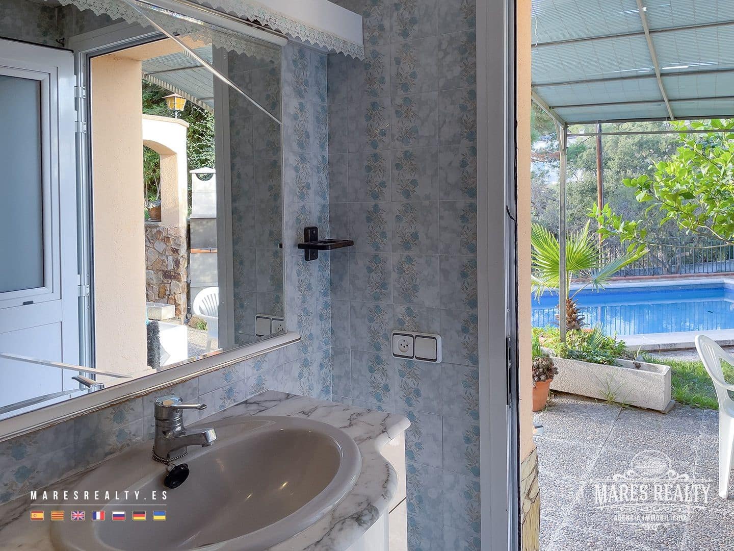 7 bedroom Villa for sale in Lloret de Mar with pool garage - € 650,000 (Ref: 7899350)