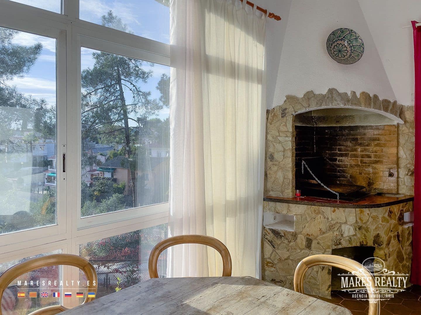 7 bedroom Villa for sale in Lloret de Mar with pool garage - € 650,000 (Ref: 7899350)