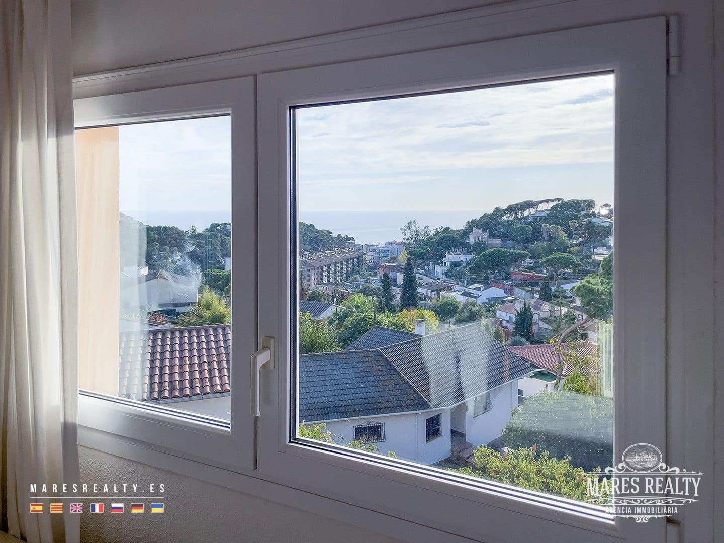 7 bedroom Villa for sale in Lloret de Mar with pool garage - € 650,000 (Ref: 7899350)