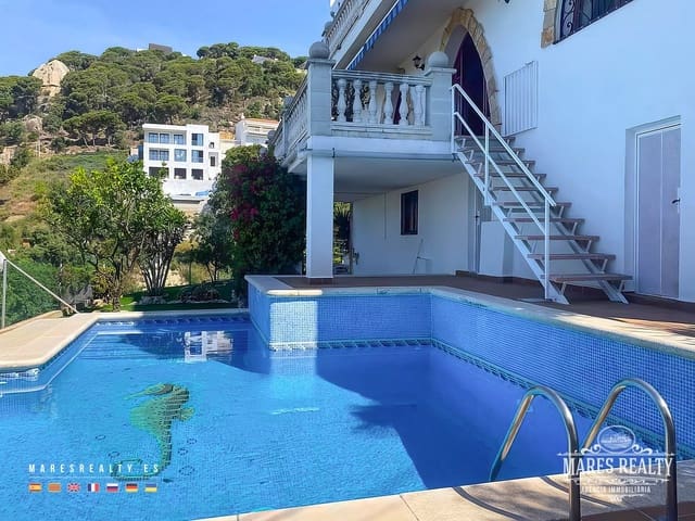 5 chambre Villa/Maison à vendre à Roca Grossa, Lloret de Mar avec piscine garage - 750 000 € (Ref: 7921827)