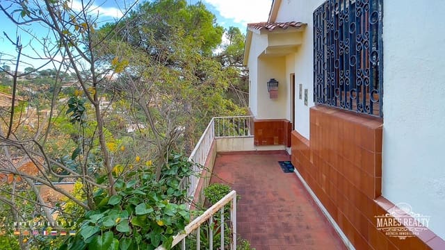 7 soveværelse Villa til salg i Serra Brava, Lloret de Mar - € 285.000 (Ref: 7950587)