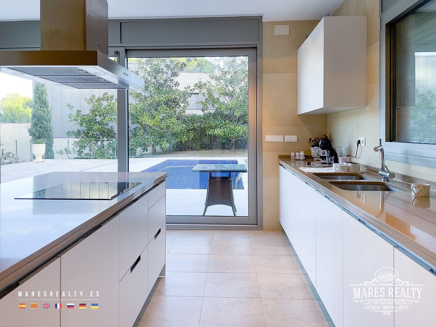 4 soveværelse Villa til salg i Blanes med swimmingpool garage - € 1.600.000 (Ref: 7976103)