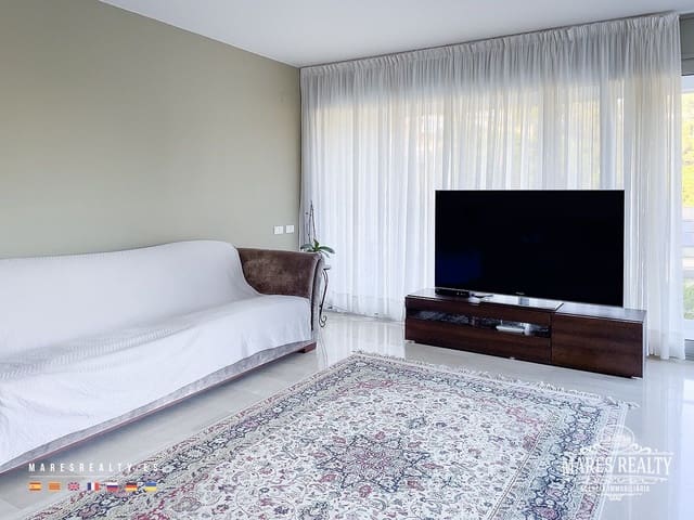 4 sypialnia Willa na sprzedaż w Blanes z basenem garażem - 1 600 000 € (Ref: 7976103)